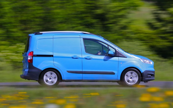 34_Ford_Transit_Courier_review